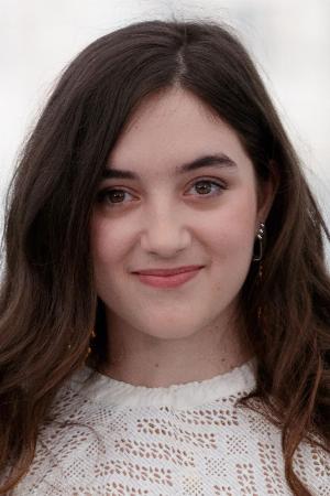Luàna Bajrami